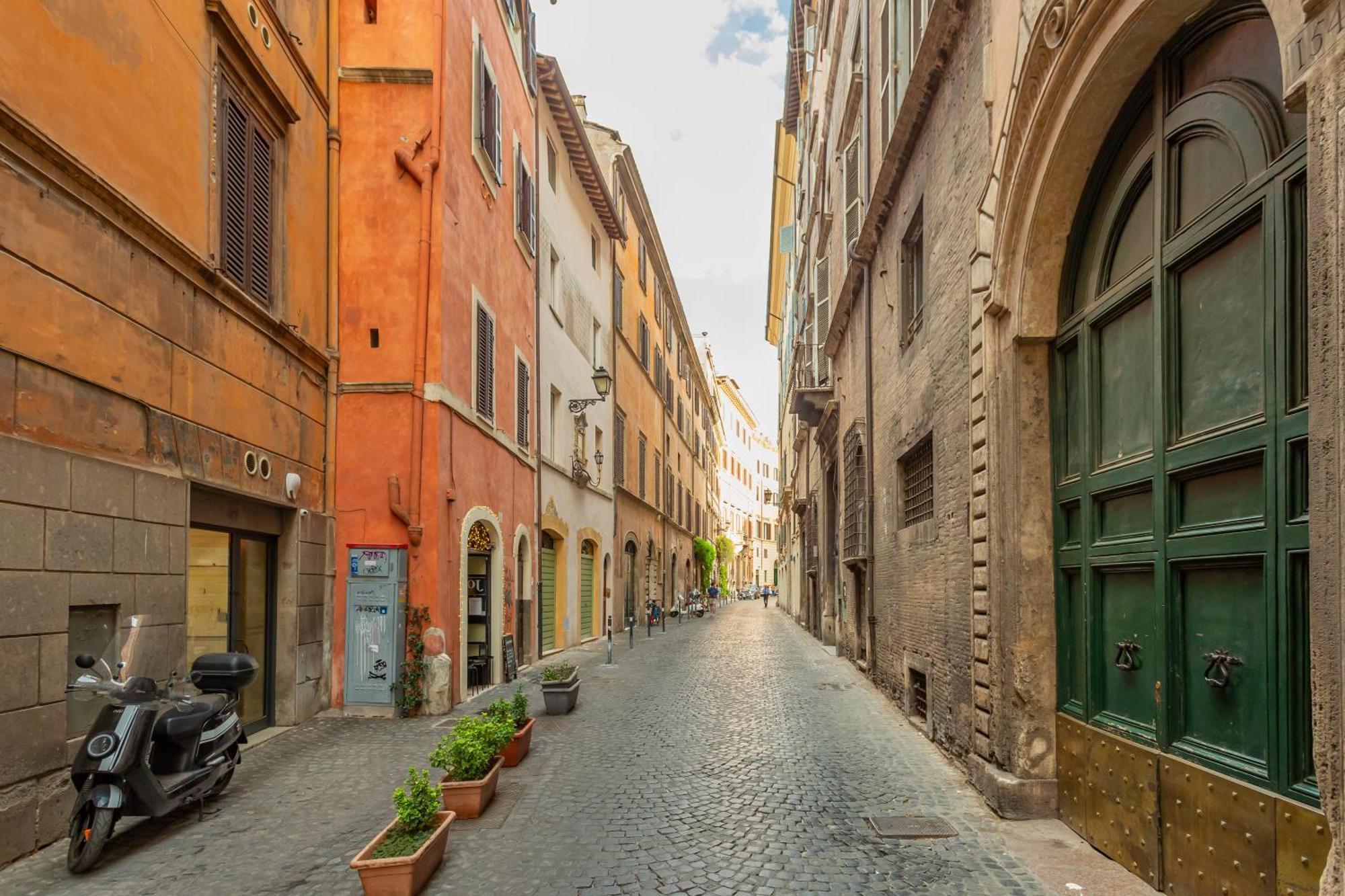 Apartment Old Monserrato In Campo De' Fiori Rome